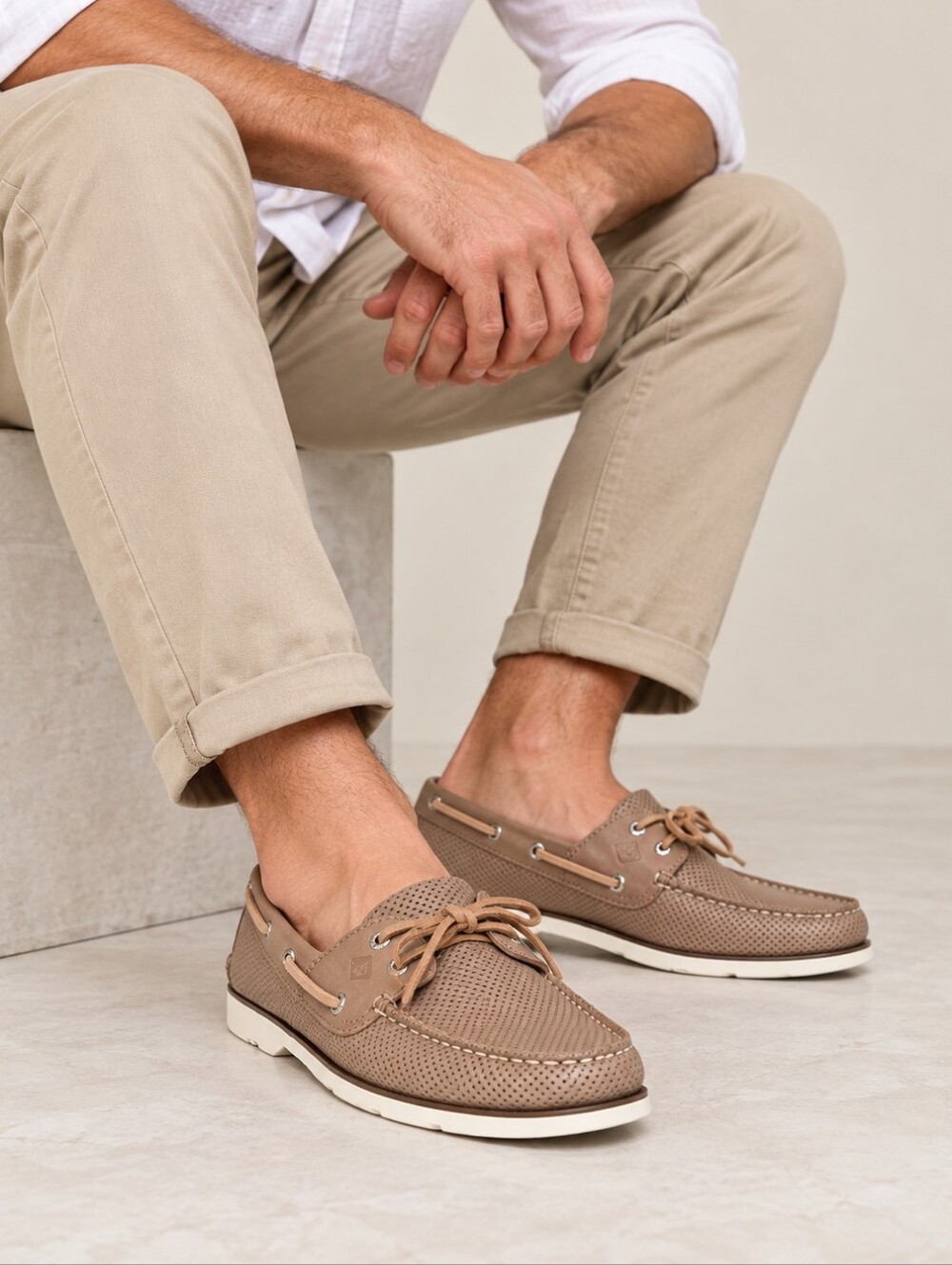 Sperry Top-Sider Perforated Leather Boat Shoes Taupe Taupe Brown Loafers.Size 11